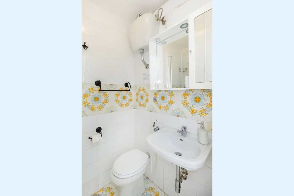 ampia_camera_il_merlo_capri (3)